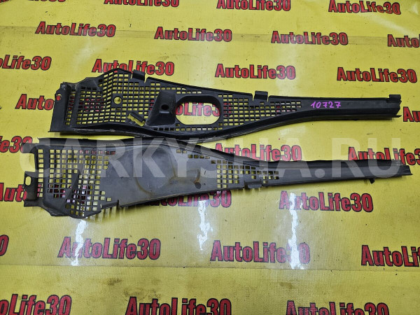 Рамка лобового стекла Renault Duster оригинальный номер 1216410x