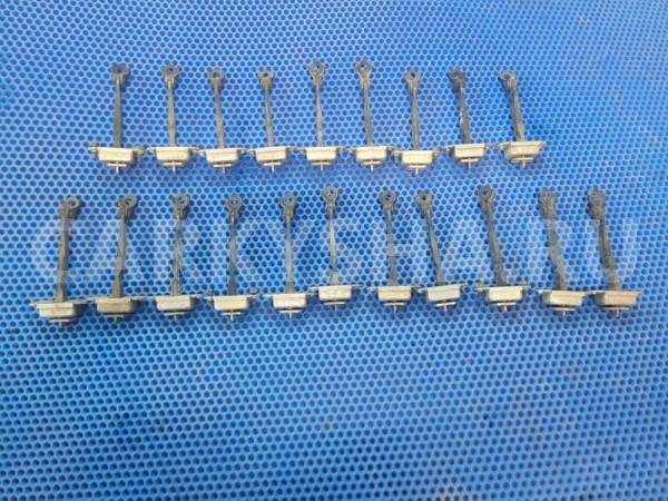 Ограничитель двери Nissan Almera 2014 80430EW000 G15 K4M, передний Nissan Almera 