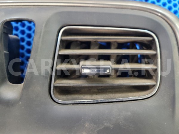 Консоль центральная Renault Sandero 2015 682602327R B8MV K7M Renault Sandero 