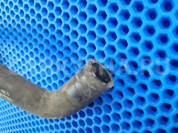 Патрубок системы охлаждения Renault Logan 2018 924003769R L8A9 K4M Renault Logan 