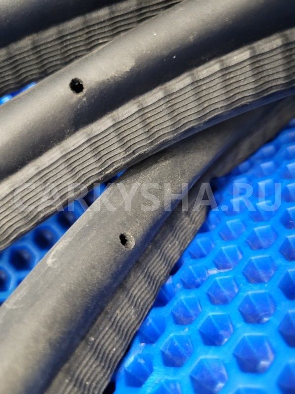 Уплотнитель багажника Renault Logan 2015 L8MV K7MA812 Renault Logan 