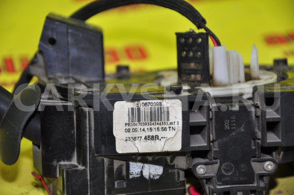 Переключатель подрулевой Renault Logan оригинальный номер 255404709R