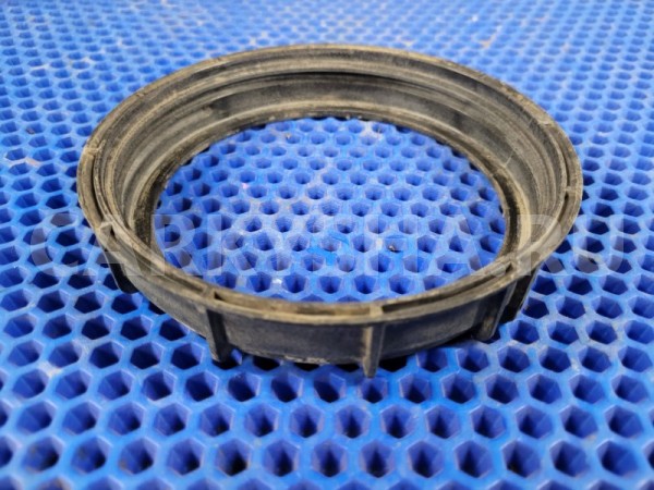 Крышка топливного бака Renault Logan 2014 8200183136 L8MV K7M Renault Logan 