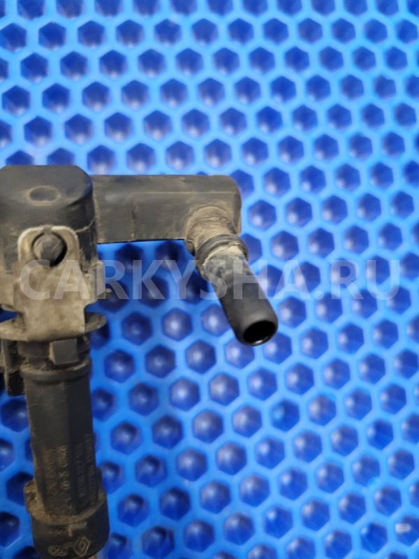 Топливная рейка Renault Logan 2015 8200494284 L8MV K7MA812 Renault Logan 