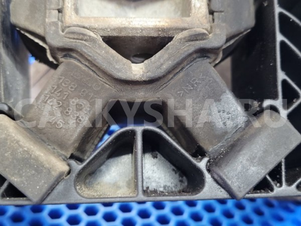 Подушка двигателя Nissan Almera 2014 113753301R G15 K4M Nissan Almera 