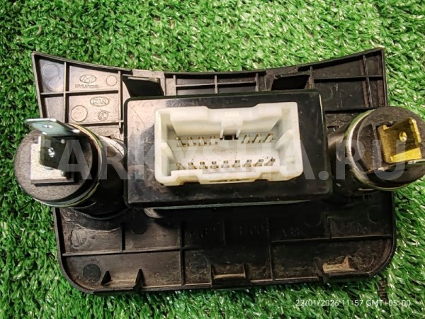 USB Разъем Hyundai Solaris 2011 961201R000RY ХЭТЧБЕК G4FC Hyundai Solaris 