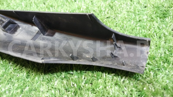 Заглушка рейлинга передняя правая Лада Ларгус 2014 ВАЗ (Lada) Largus оригинальный номер 8200548764