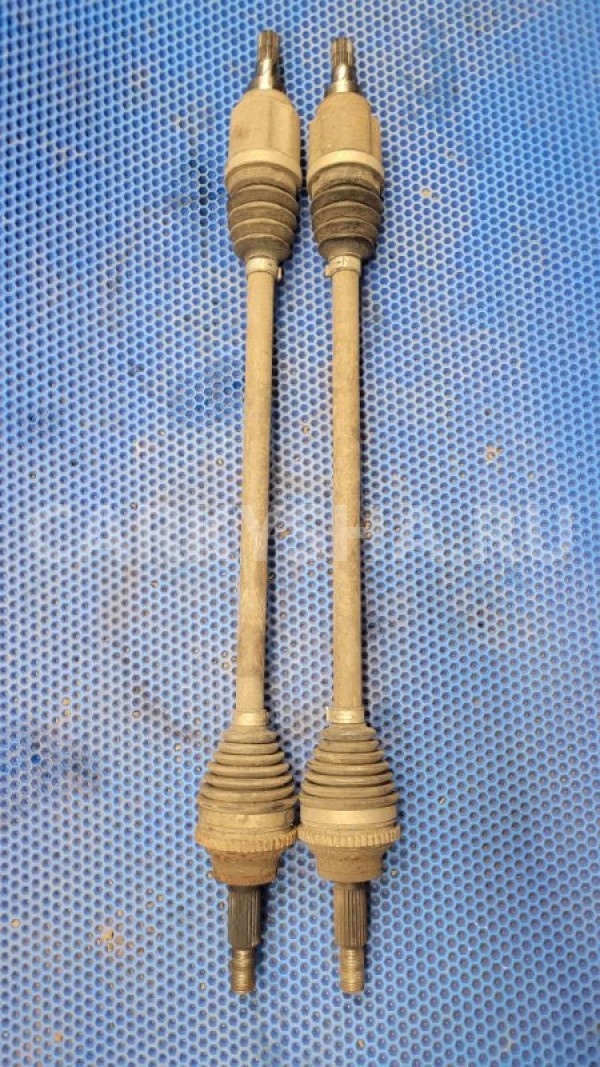 Привод Renault Duster 2012 396005911R HSA F4R, задний Renault Duster 