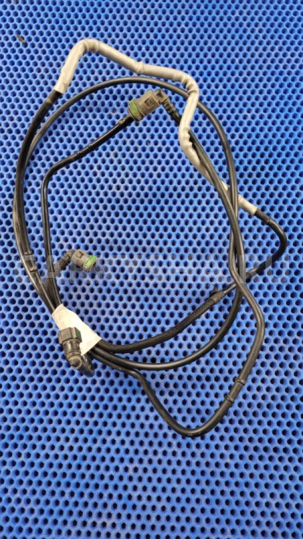 Трубка топливная Renault Duster 2012 HSA F4R Renault Duster 